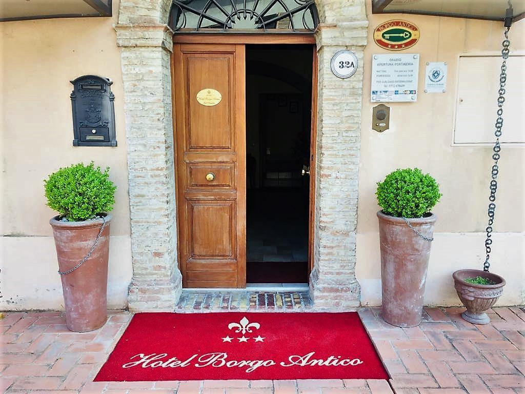 Hotel Borgo Antico Fabriano Exterior foto